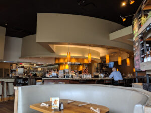 California Pizza Kitchen at Lakes at Thousand Oaks - Thousand Oaks