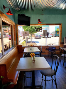 Candy's Corner Cafe - Irwin
