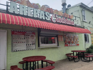 Casdeluna Bar and Restaurant - Trenton