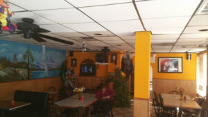 Castillo's Pizzería-Restaurant - Trenton