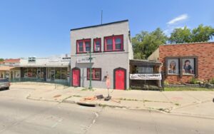 Centerfield Sports Bar - Windsor Heights