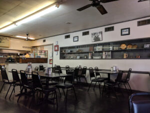 Charley's Grill - Neosho