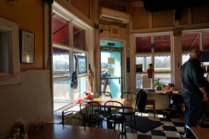 Charlie's Cafe - Norfolk