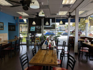 Charlie's Fish Fry & Seafood - Deerfield Beach