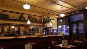 Charly's Pub & Grill - Flagstaff