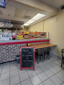 Chicago's Pizza With A Twist Roseville - Sierra College, CA - Roseville