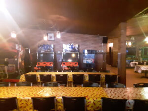 Chico's Pizza Parlor - Lynwood