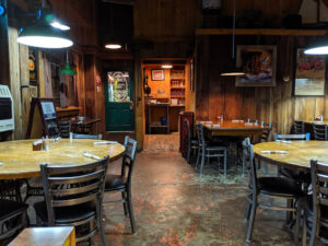 Chic's Seafood - Hagerstown