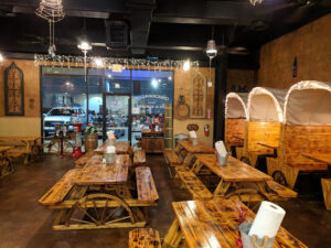Chuckwagon BBQ & Burgers - Katy