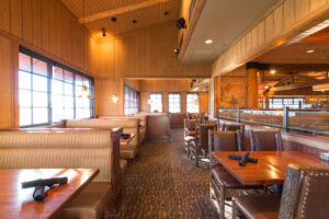 Claim Jumper Steakhouse & Bar - Valencia