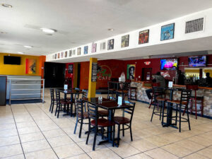 Clive's Cafe - Miami