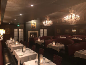 Clyde's Prime Rib Restaurant and Bar - Portland
