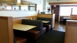 Coco's Bakery Restaurant - Laguna Hills