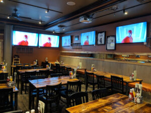Collie's Sports Bar & Grill - Park City