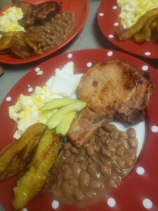 Comida hondureña la Catrachita - Oxnard