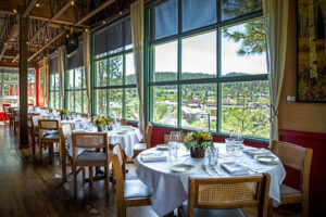 Cottonwood Restaurant & Bar - Truckee