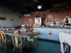 Countryside Cafe - Waianae