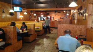 Courtney's BBQ & Seafood - Clover