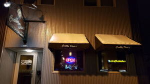 Crabby Dave's - Marshfield