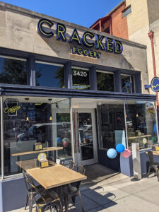 Cracked Eggery - Washington