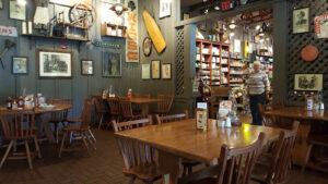 Cracker Barrel Old Country Store - LaGrange