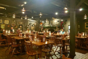 Cracker Barrel Old Country Store - Cullman