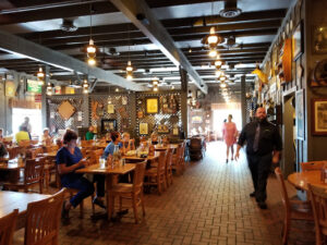 Cracker Barrel Old Country Store - Bardstown