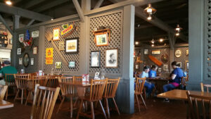 Cracker Barrel Old Country Store - Maumee