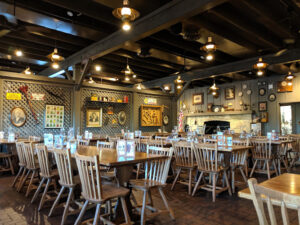 Cracker Barrel Old Country Store - Springfield