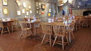 Cracker Barrel Old Country Store - Hammond