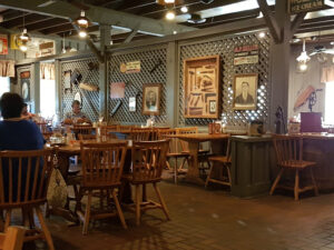 Cracker Barrel Old Country Store - Baton Rouge