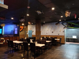 Crafty Crab Kalamazoo - Kalamazoo
