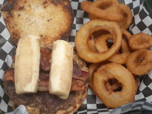 Crave Burger Company - Minot