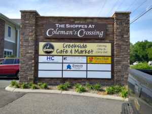 Creekside Cafe & Market - Hayes