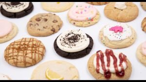 Crumbl Cookies - Puyallup - Puyallup