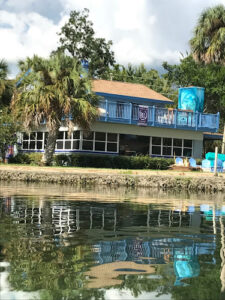 Crystal Blue Lagoon Bed & Breakfast - Crystal River