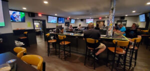 DARK HORSE - Annapolis