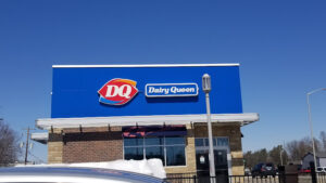 Dairy Queen Store - Pontiac