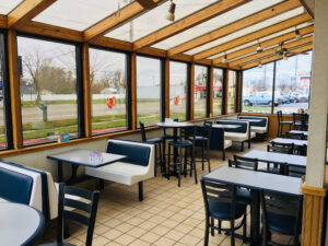 Dairy Queen Store - Burton