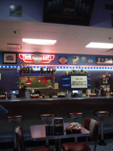 Daisy Dukes® Diner Kenner - Kenner