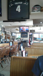 Dave's Bar & Grill - Warwick