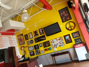 Dave's Cosmic Subs - Medina