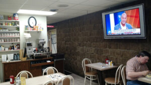 Dave's Diner - Utica