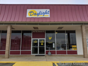 Daylight Donuts - Morrilton