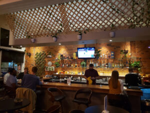 DeVine on High @ Short North ( Dining & Tasting) - Columbus