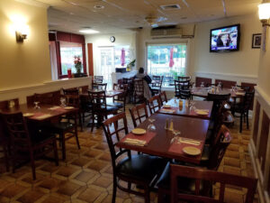 Delicious Pizzeria - Glen Cove