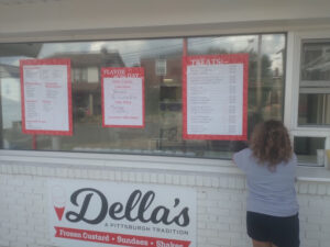 Della's Frozen Custard - New Kensington