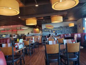 Denny's - Riverside