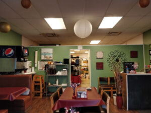 Dhing's Thai Cuisine - Logansport