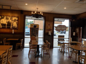 Dickey's Barbecue Pit - Hickory